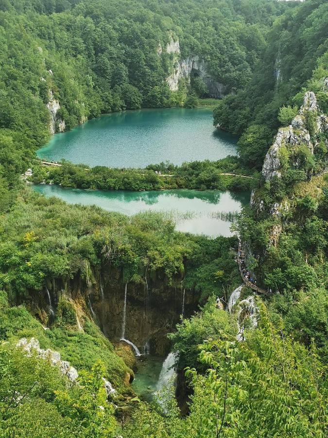 Apartman NINA Licko Petrovo Selo Bagian luar foto
