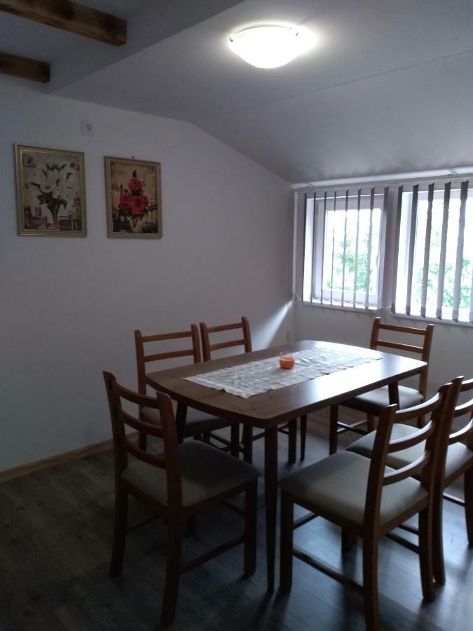 Apartman NINA Licko Petrovo Selo Bagian luar foto